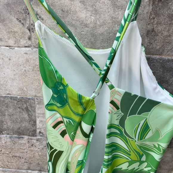 ❤️ URBAN OUTFITTERS KISS THE SKY ONE STRAP SHOULDER MINI DRESS SIZE M - Picture 5 of 7